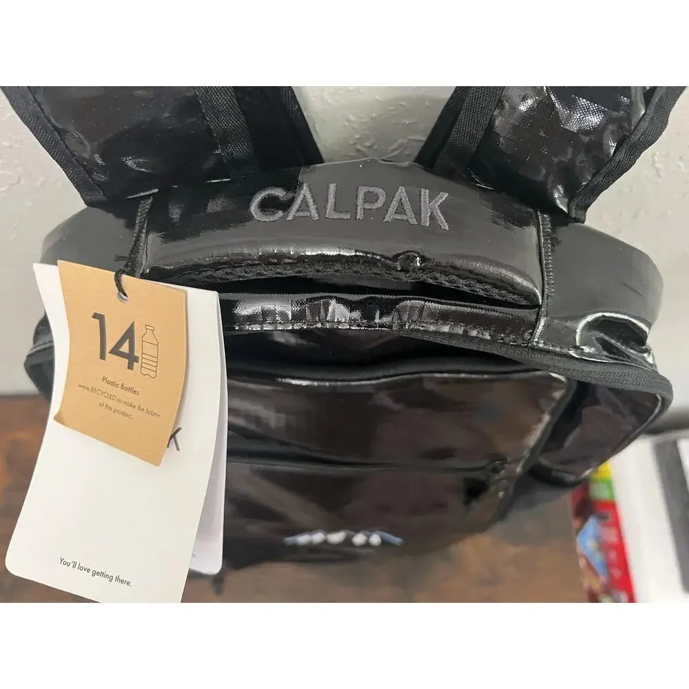 NWT Calpak Terra 16L Hydration Backpack OBSIDIAN